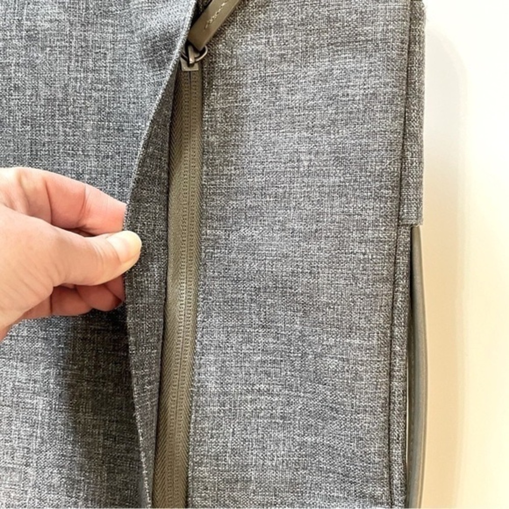 Domiso Water-resistant Laptop Sleeve